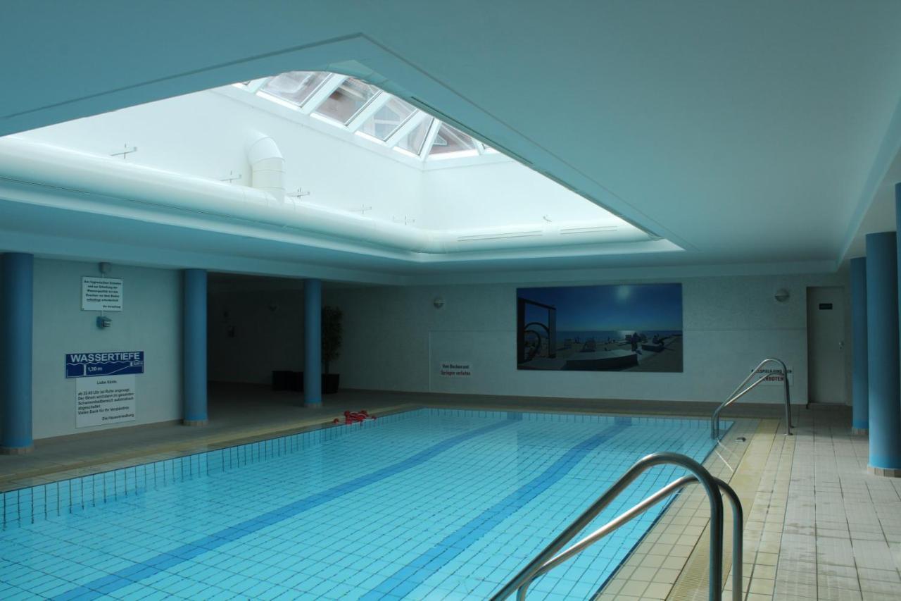 Residenz Rosengrund Mit Schwimmbad Und Sauna Busum Exterior photo