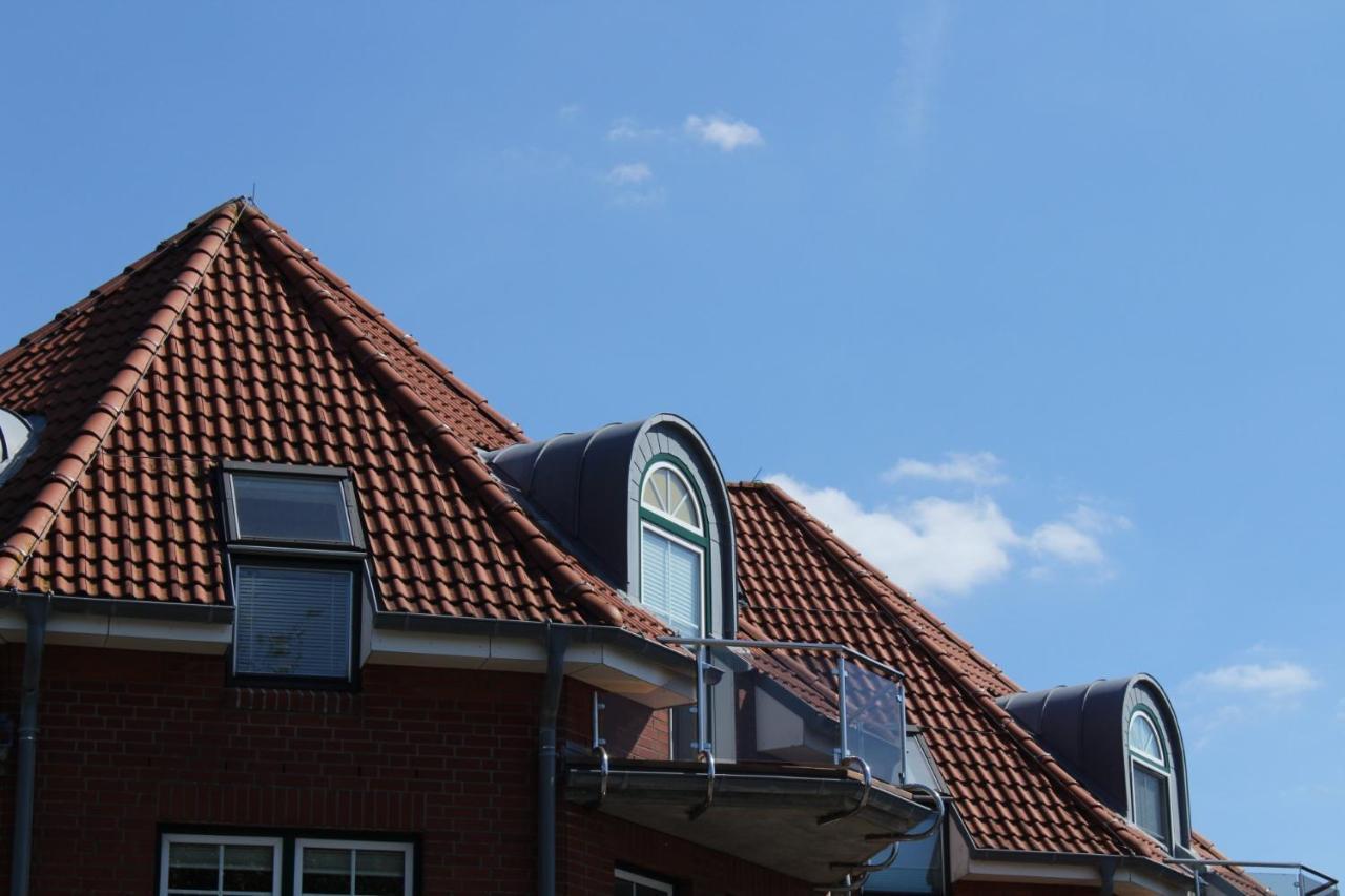 Residenz Rosengrund Mit Schwimmbad Und Sauna Busum Exterior photo