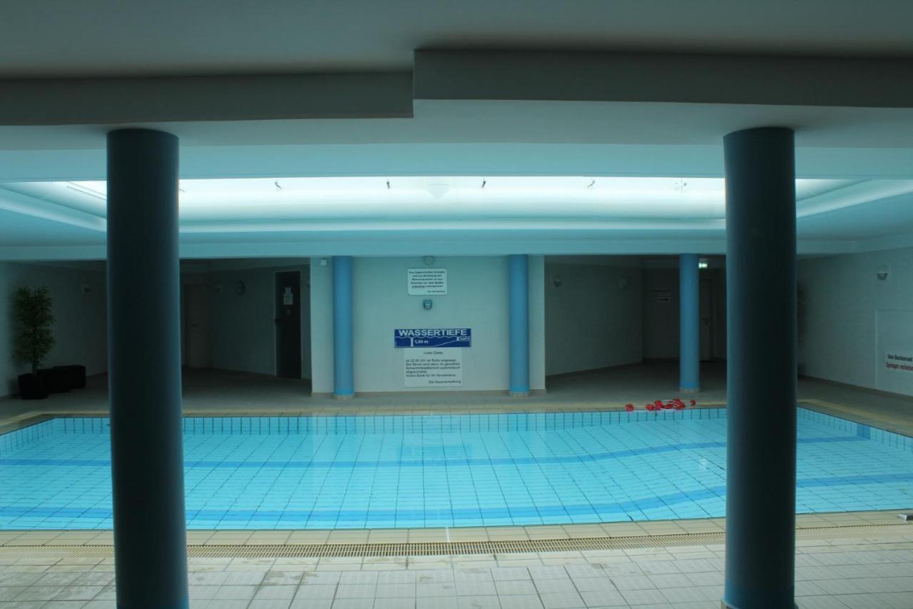 Residenz Rosengrund Mit Schwimmbad Und Sauna Busum Exterior photo
